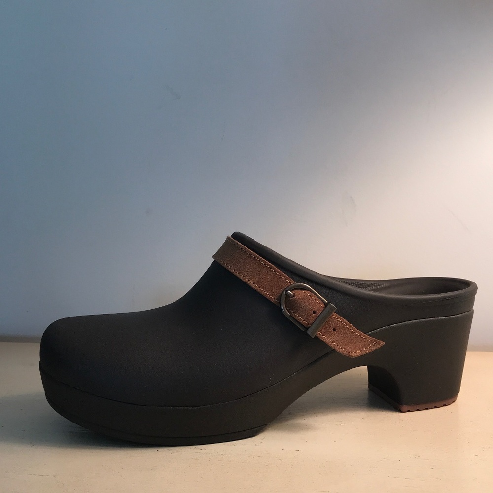 CROCS SARAH MULE CLOGS